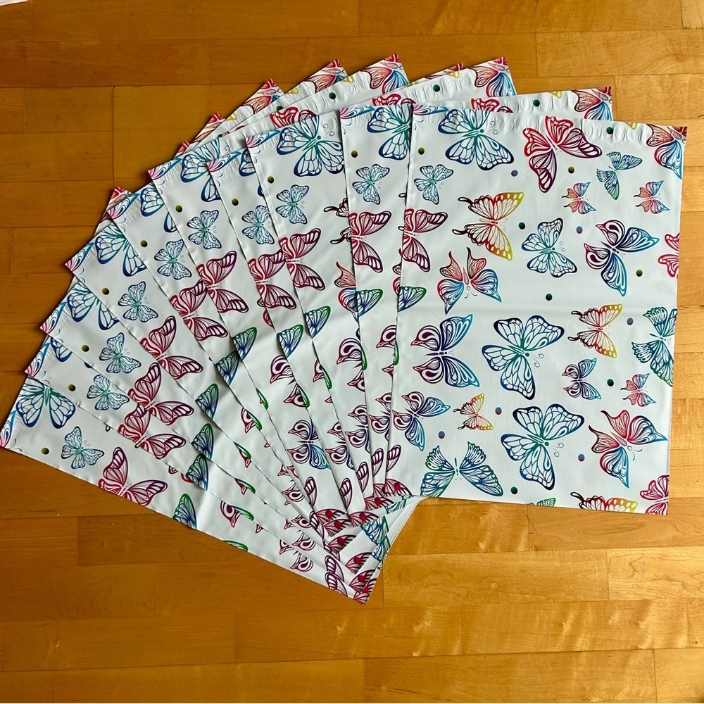 10 Count - 14.5x19 Polymailers (MULTICOLOR BUTTERFLIES)